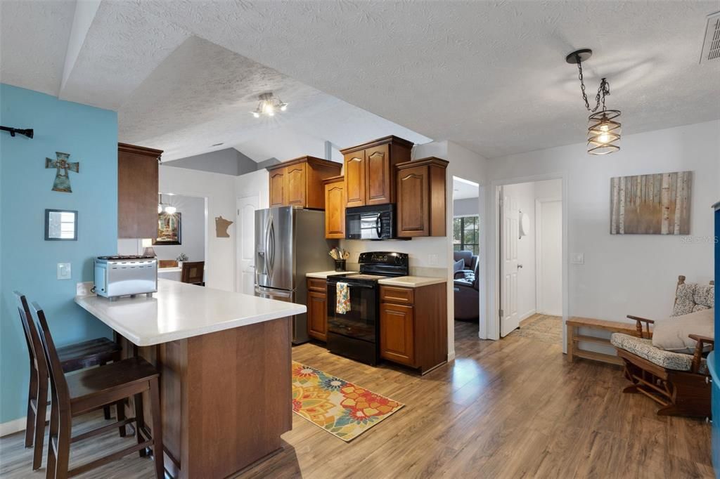 For Sale: $415,000 (3 beds, 2 baths, 1868 Square Feet)