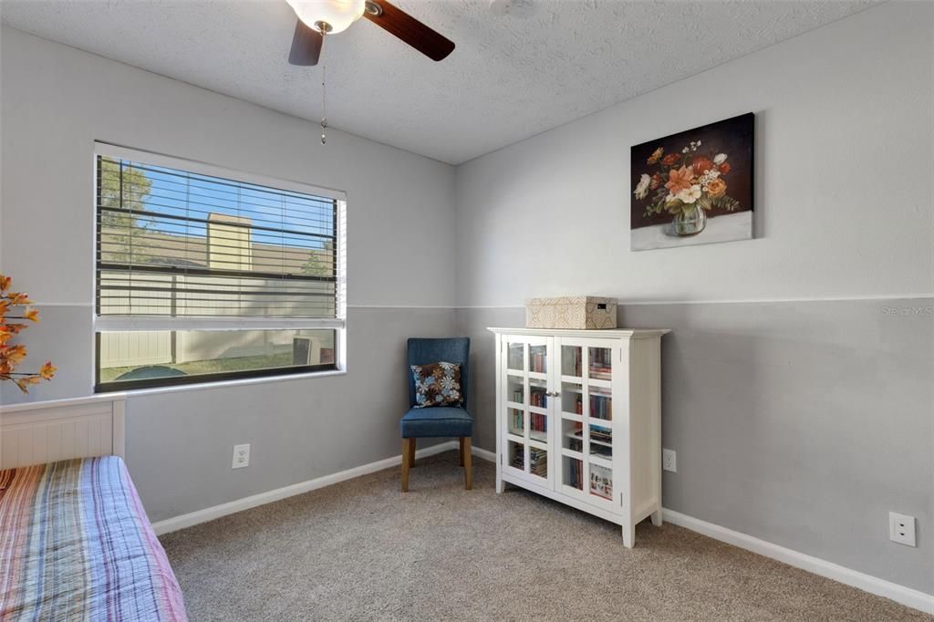 For Sale: $415,000 (3 beds, 2 baths, 1868 Square Feet)