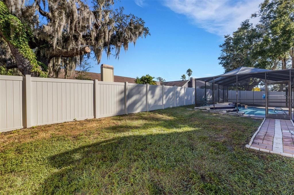 For Sale: $415,000 (3 beds, 2 baths, 1868 Square Feet)