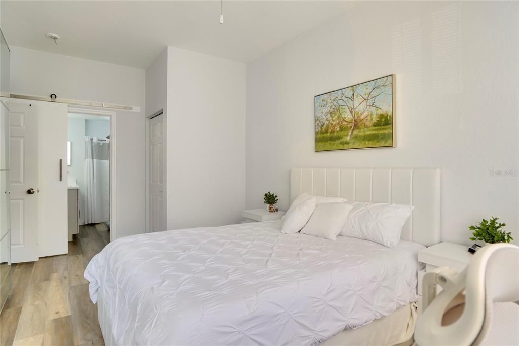 For Sale: $325,000 (4 beds, 3 baths, 1470 Square Feet)