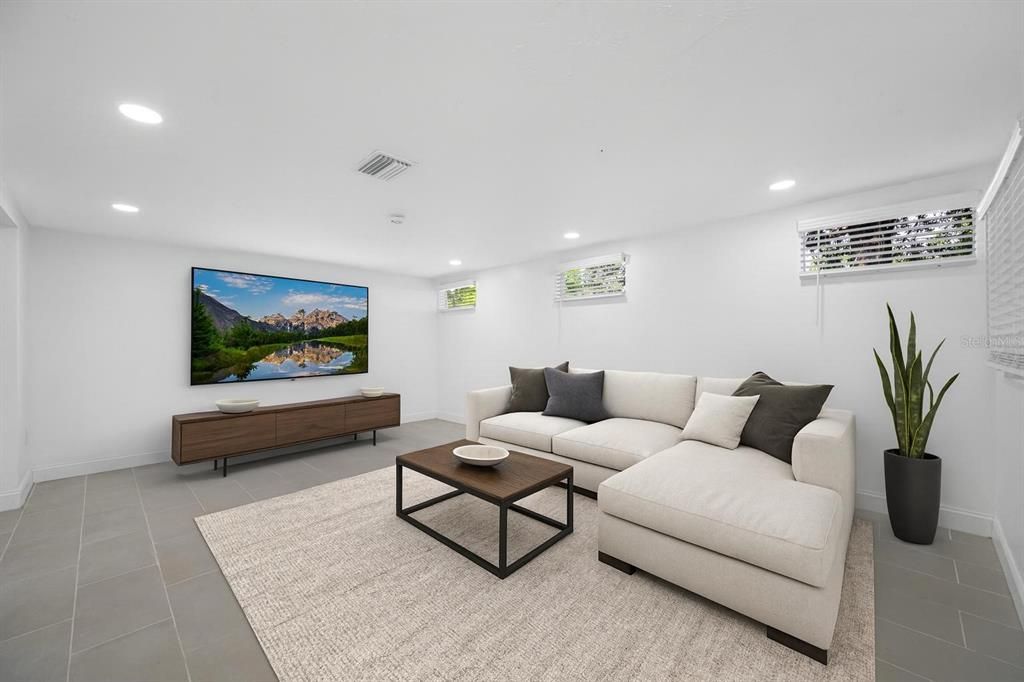 For Sale: $475,500 (3 beds, 2 baths, 1638 Square Feet)