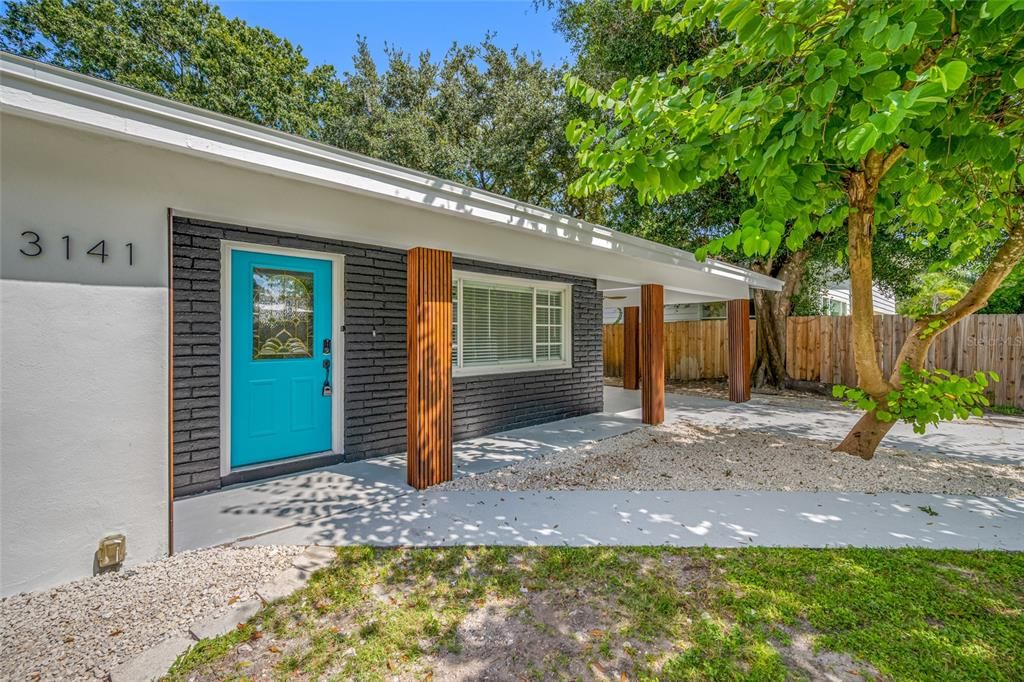 For Sale: $475,500 (3 beds, 2 baths, 1638 Square Feet)