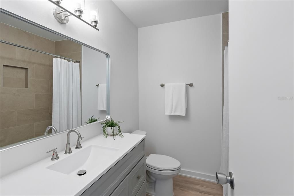 For Sale: $359,000 (3 beds, 2 baths, 1868 Square Feet)