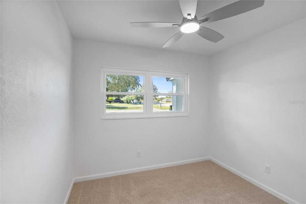 For Sale: $359,000 (3 beds, 2 baths, 1868 Square Feet)