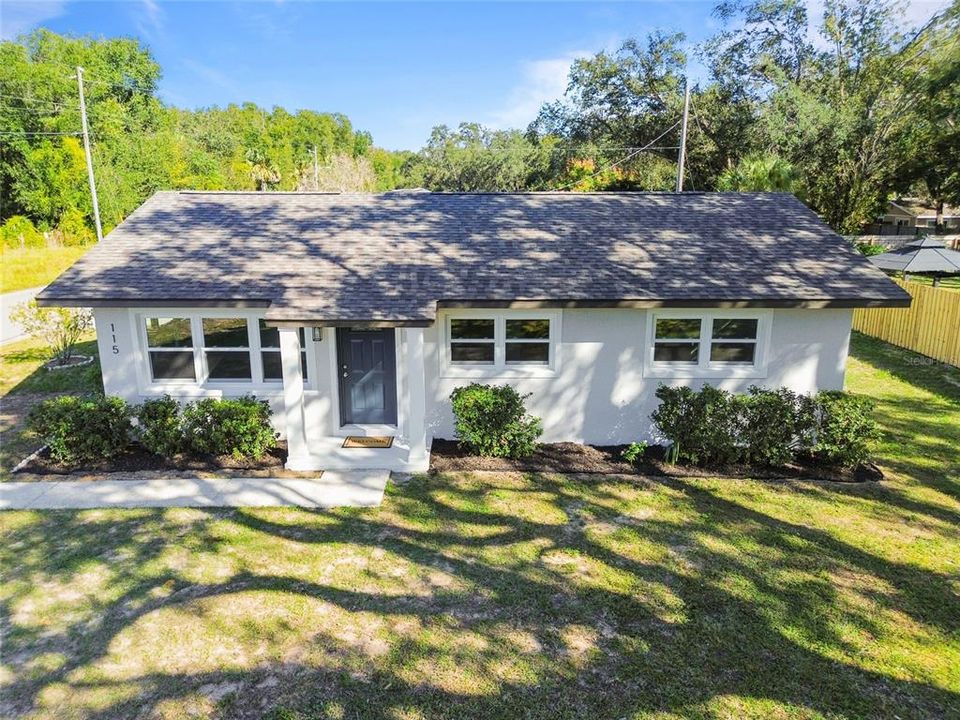 For Sale: $359,000 (3 beds, 2 baths, 1868 Square Feet)