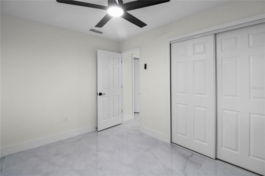 For Sale: $525,000 (3 beds, 2 baths, 1408 Square Feet)