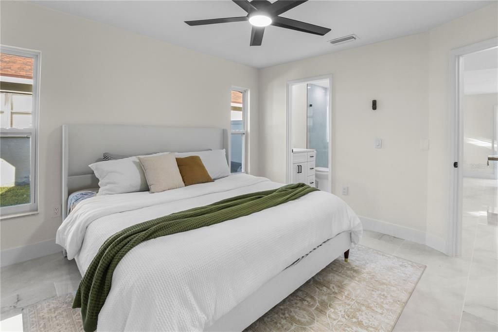 For Sale: $525,000 (3 beds, 2 baths, 1408 Square Feet)