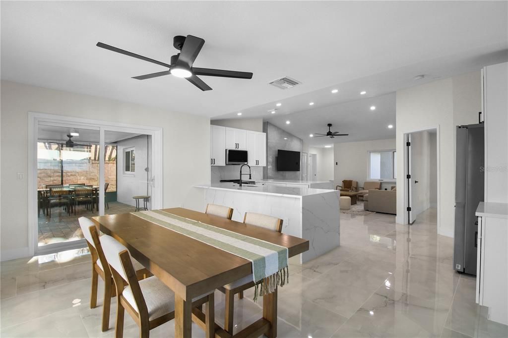 For Sale: $525,000 (3 beds, 2 baths, 1408 Square Feet)