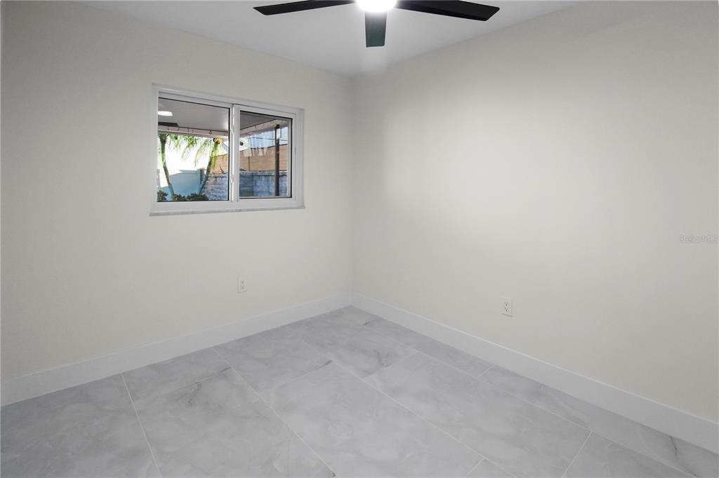 For Sale: $525,000 (3 beds, 2 baths, 1408 Square Feet)