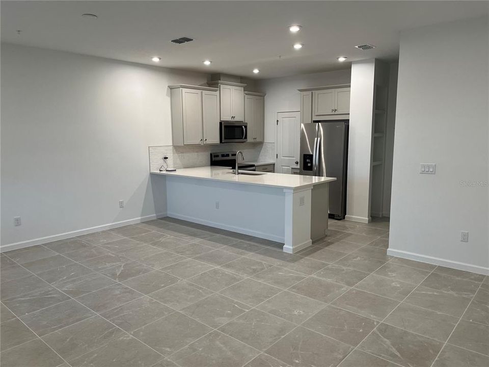 En Venta: $414,990 (3 camas, 2 baños, 1476 Pies cuadrados)