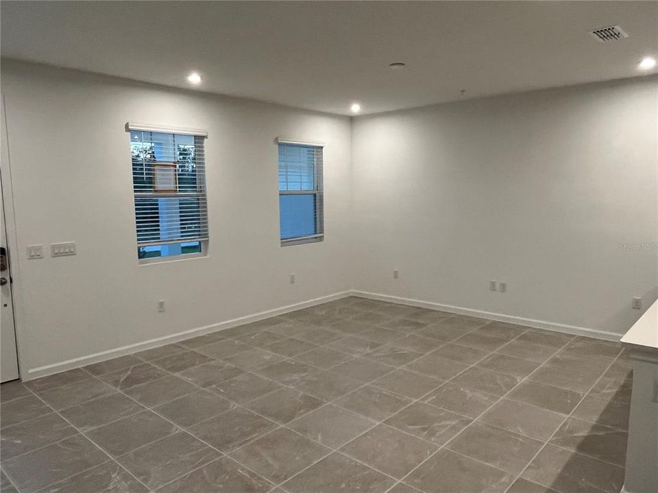 En Venta: $414,990 (3 camas, 2 baños, 1476 Pies cuadrados)