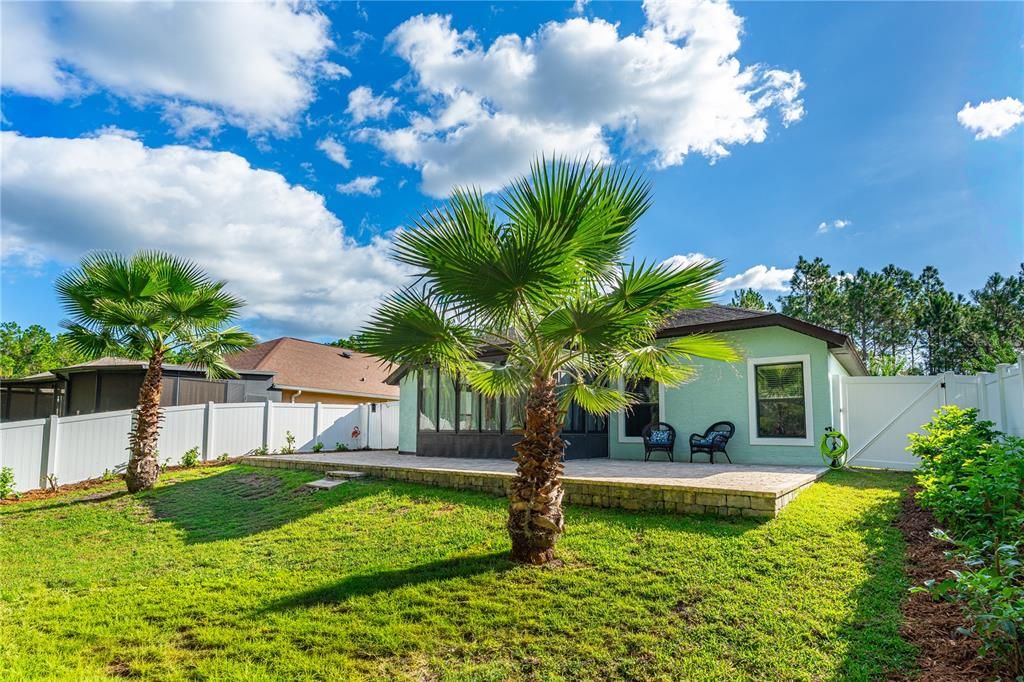 На продажу: $394,900 (3 спален, 2 ванн, 2077 Квадратных фут)