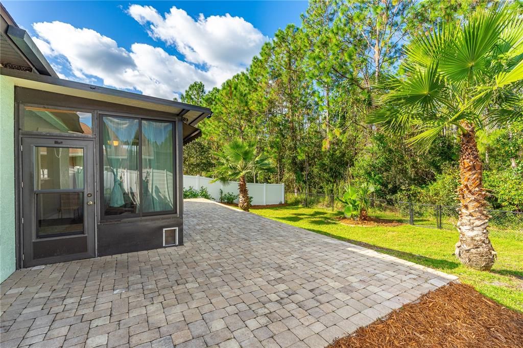 На продажу: $394,900 (3 спален, 2 ванн, 2077 Квадратных фут)