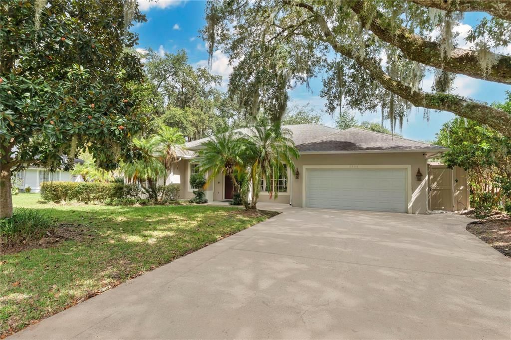 Active With Contract: $400,000 (4 beds, 3 baths, 1973 Square Feet)