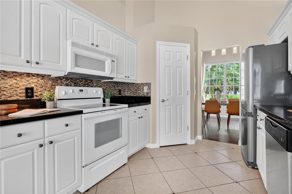 Active With Contract: $400,000 (4 beds, 3 baths, 1973 Square Feet)