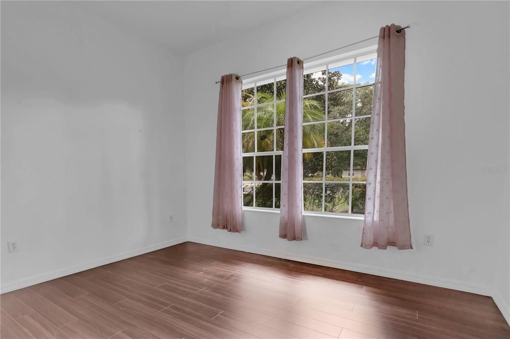 Active With Contract: $400,000 (4 beds, 3 baths, 1973 Square Feet)