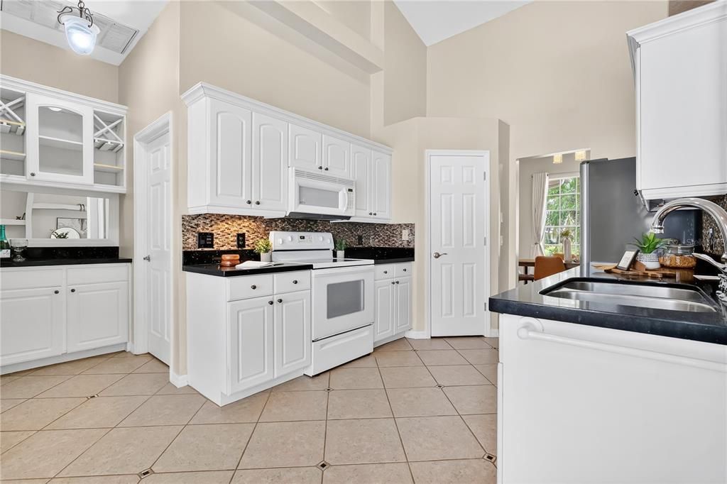 Active With Contract: $400,000 (4 beds, 3 baths, 1973 Square Feet)