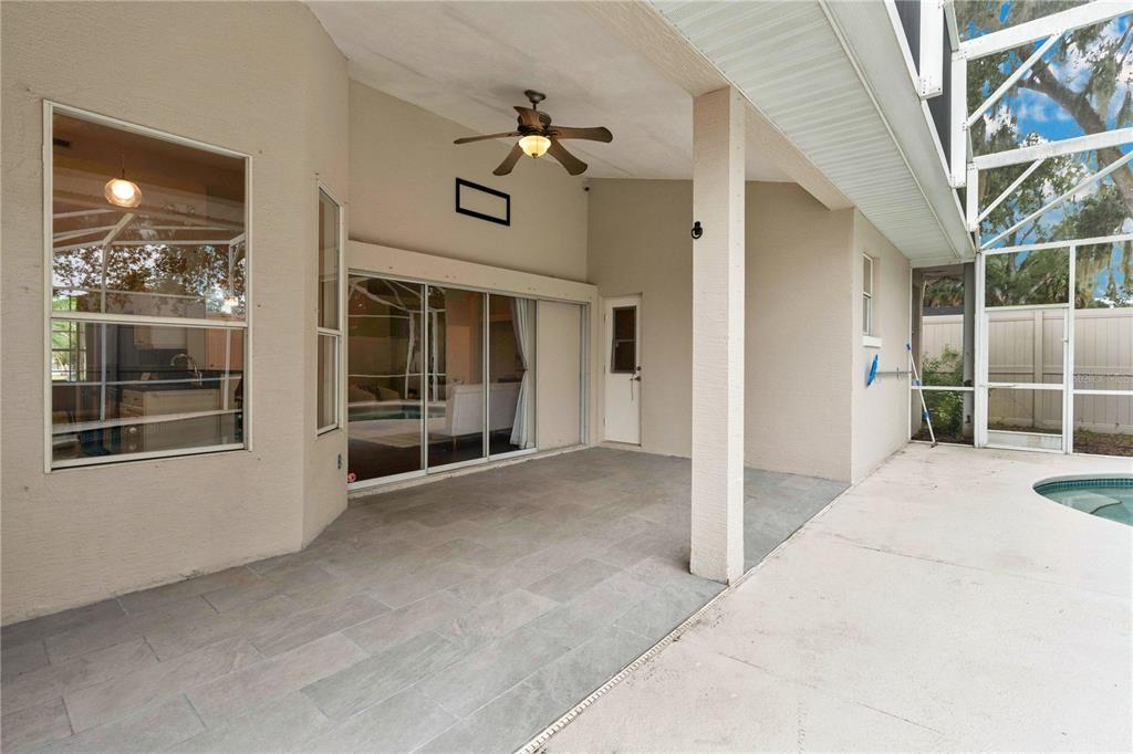 Active With Contract: $400,000 (4 beds, 3 baths, 1973 Square Feet)