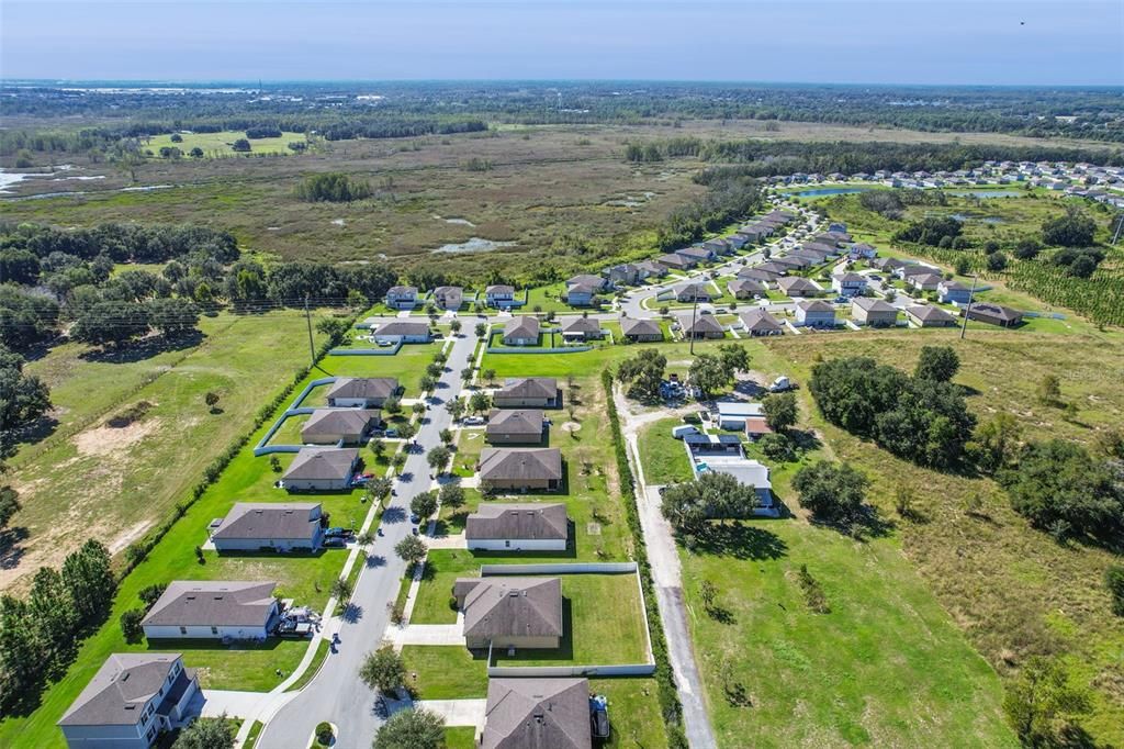 На продажу: $385,000 (3 спален, 2 ванн, 1679 Квадратных фут)