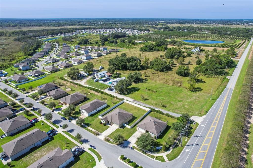 На продажу: $385,000 (3 спален, 2 ванн, 1679 Квадратных фут)