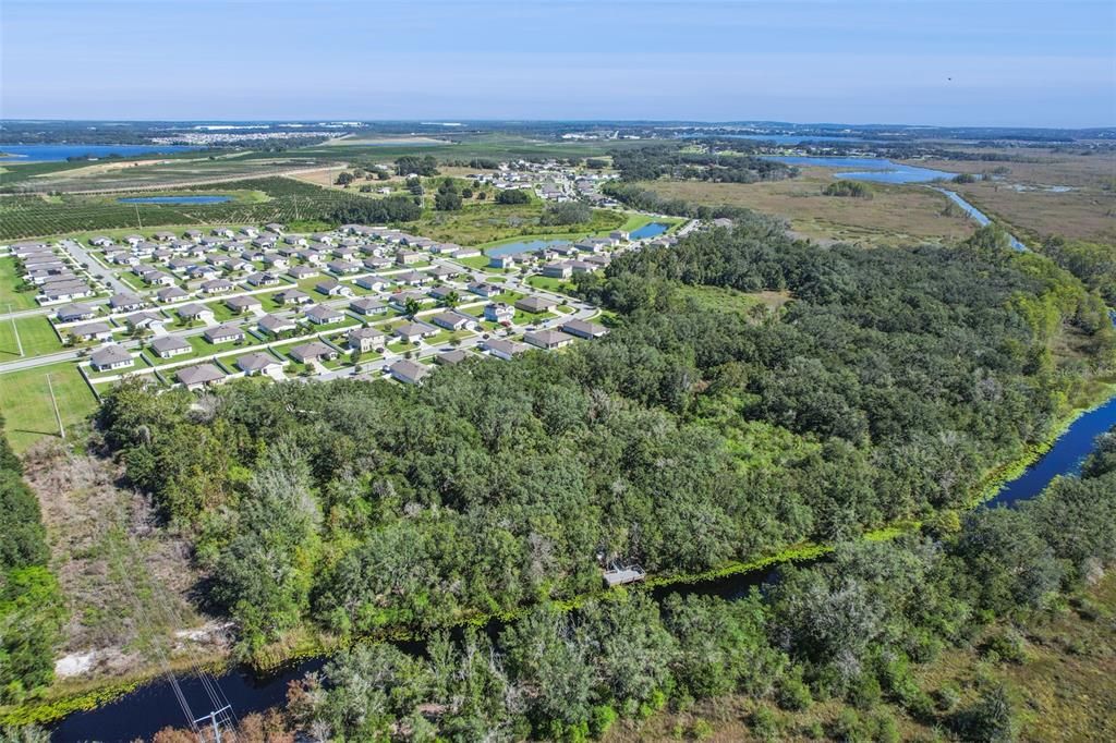 На продажу: $385,000 (3 спален, 2 ванн, 1679 Квадратных фут)