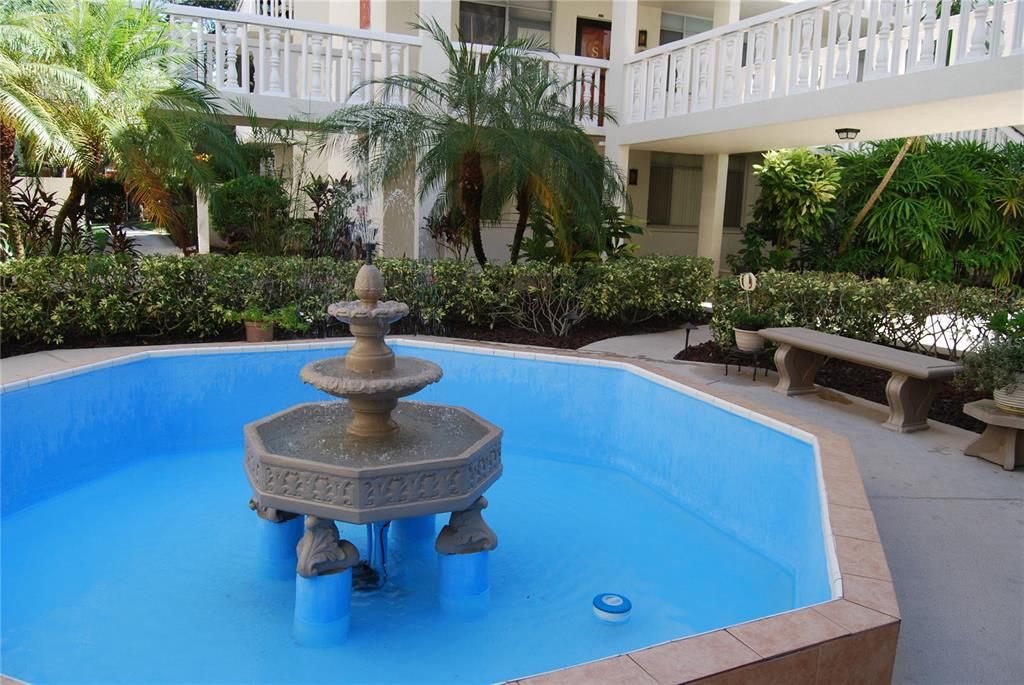 For Sale: $149,000 (2 beds, 1 baths, 1200 Square Feet)