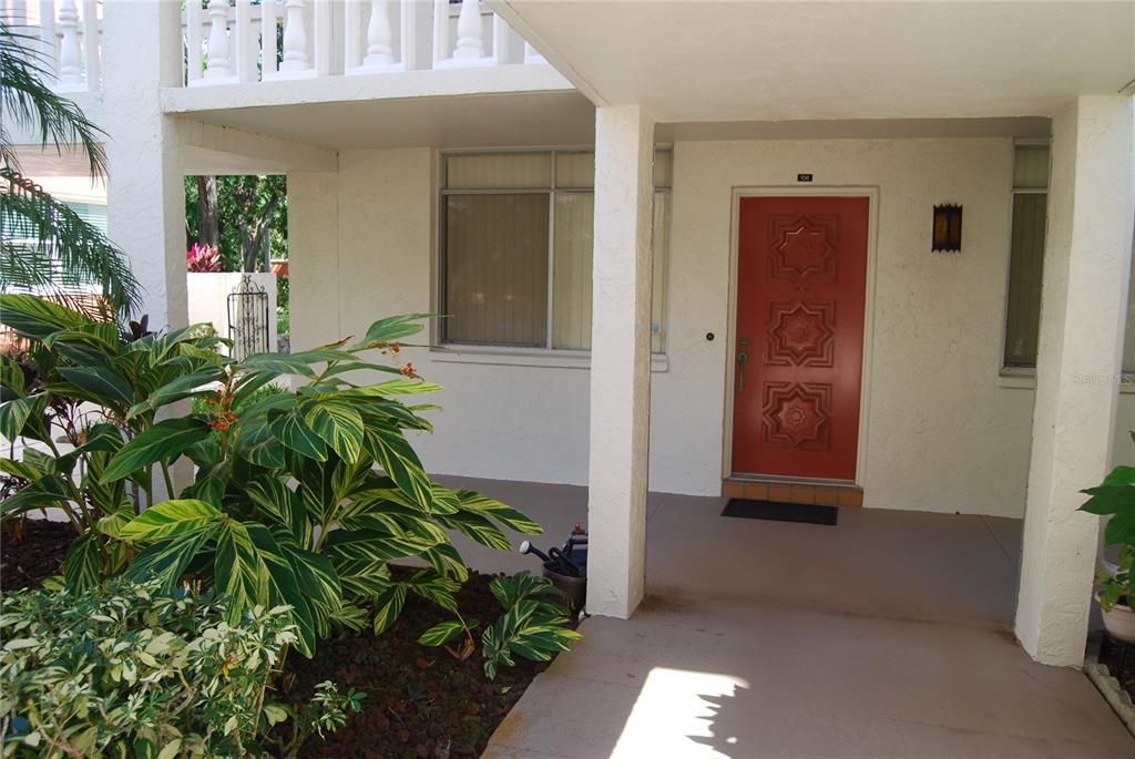 For Sale: $149,000 (2 beds, 1 baths, 1200 Square Feet)