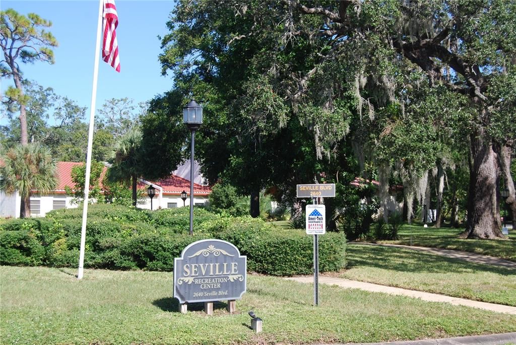 For Sale: $149,000 (2 beds, 1 baths, 1200 Square Feet)