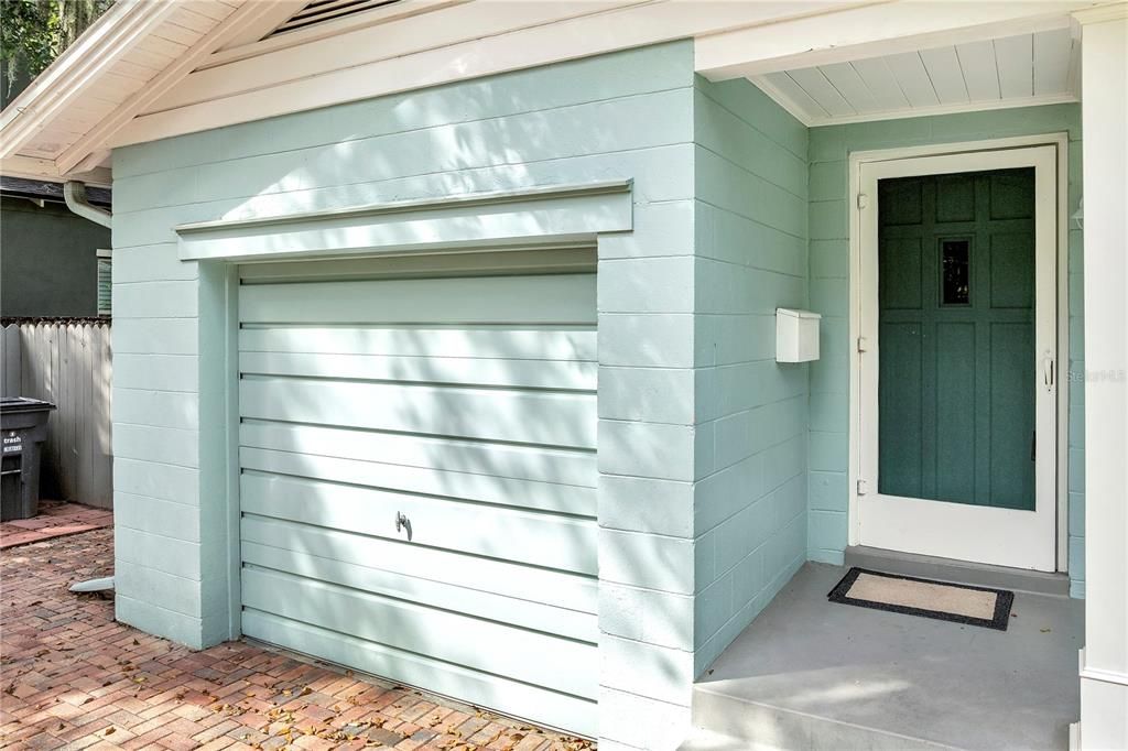 For Rent: $3,225 (3 beds, 2 baths, 1436 Square Feet)