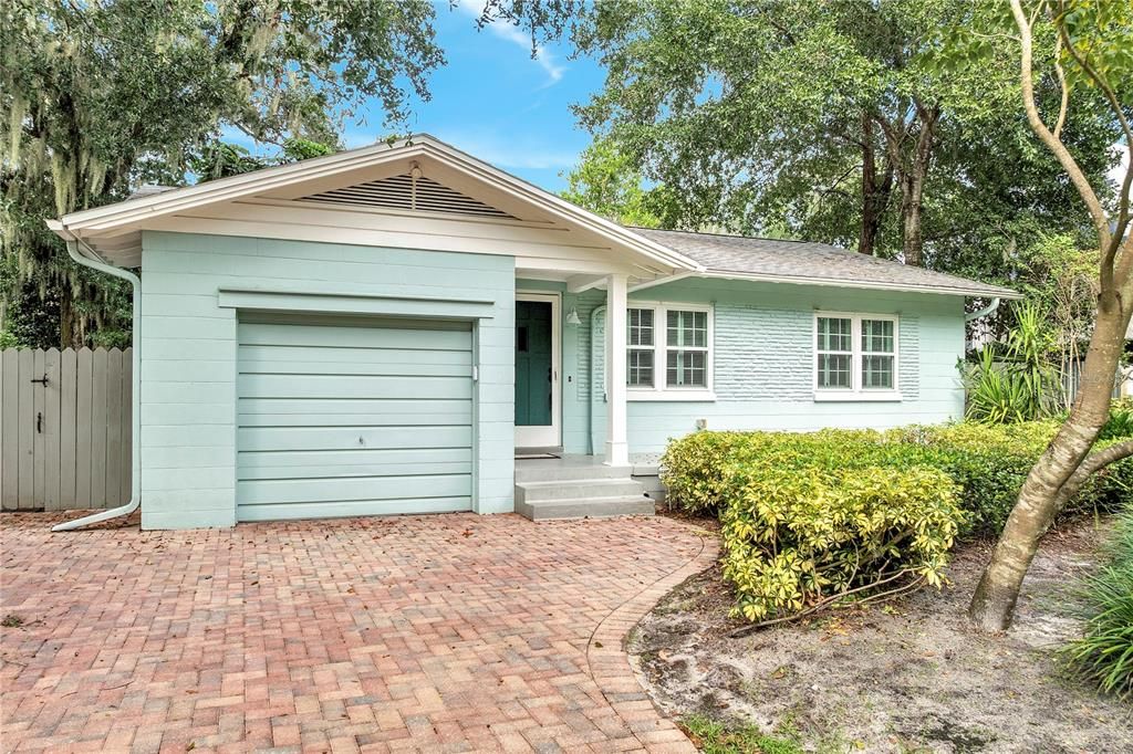 For Rent: $3,225 (3 beds, 2 baths, 1436 Square Feet)