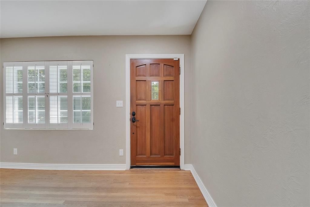 For Rent: $3,225 (3 beds, 2 baths, 1436 Square Feet)