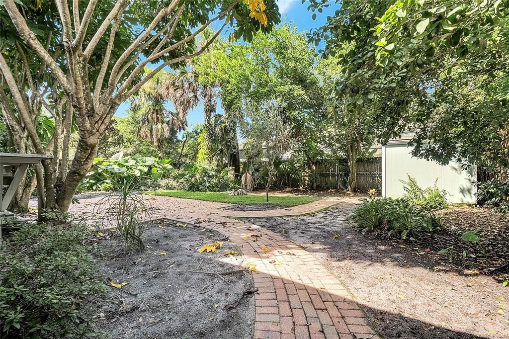 For Rent: $3,225 (3 beds, 2 baths, 1436 Square Feet)