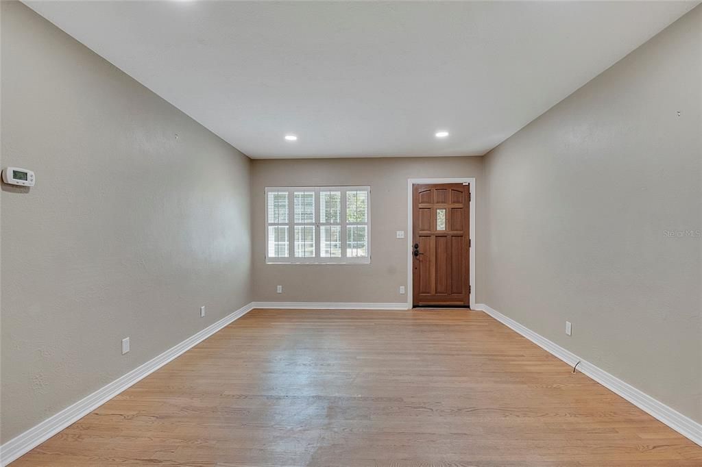 For Rent: $3,225 (3 beds, 2 baths, 1436 Square Feet)