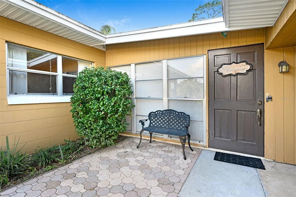 En Venta: $925,000 (3 camas, 2 baños, 1639 Pies cuadrados)