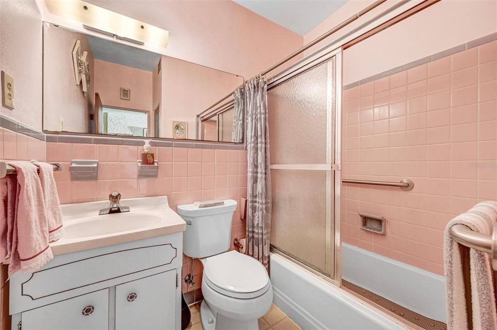 En Venta: $925,000 (3 camas, 2 baños, 1639 Pies cuadrados)