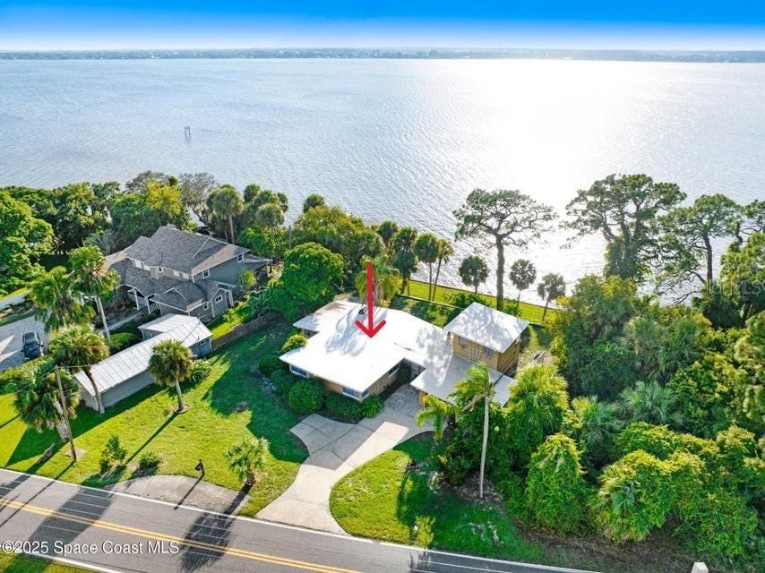 En Venta: $925,000 (3 camas, 2 baños, 1639 Pies cuadrados)