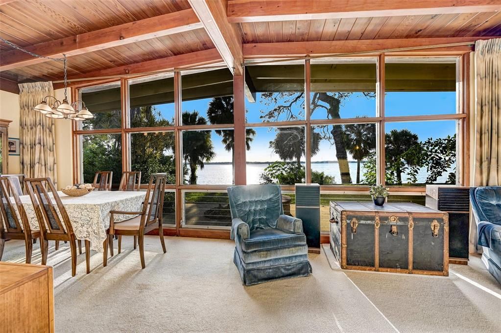 En Venta: $925,000 (3 camas, 2 baños, 1639 Pies cuadrados)