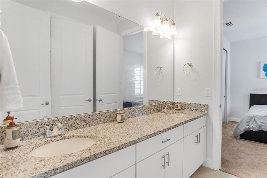 待售: $1,500,000 (5 贝兹, 4 浴室, 4157 平方英尺)