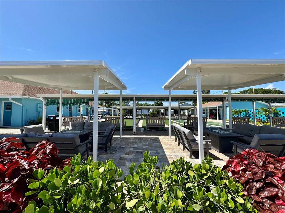 На продажу: $115,000 (2 спален, 1 ванн, 672 Квадратных фут)