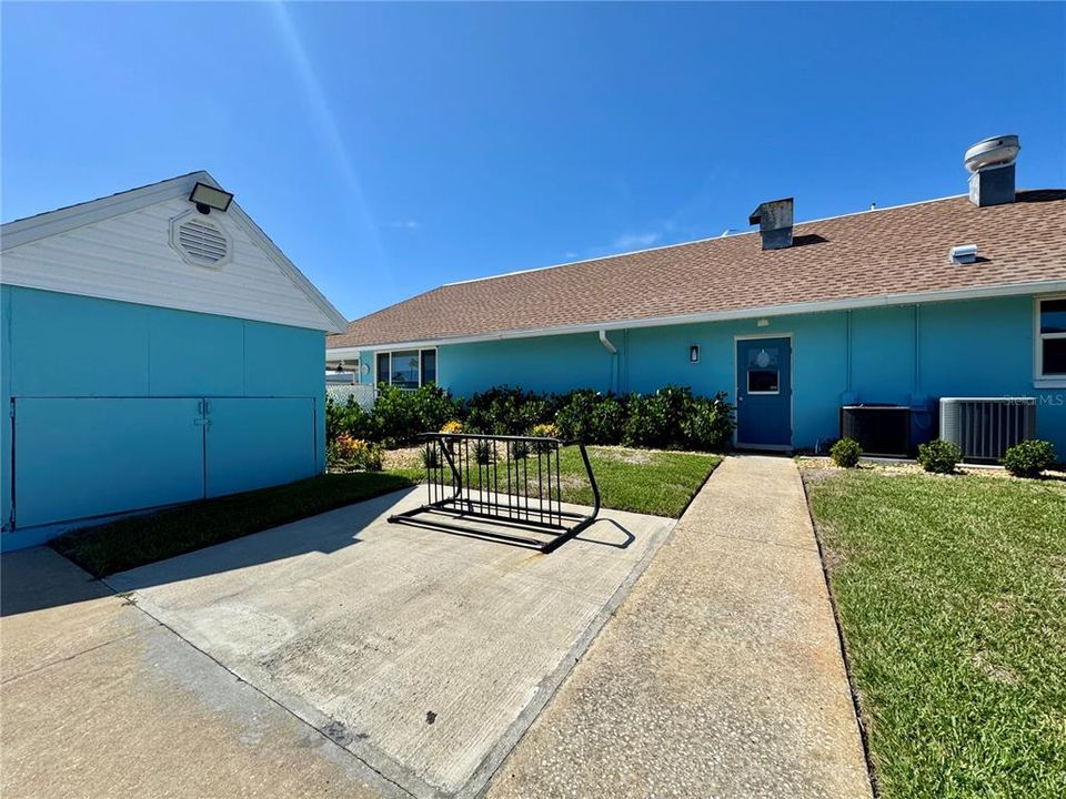 На продажу: $115,000 (2 спален, 1 ванн, 672 Квадратных фут)