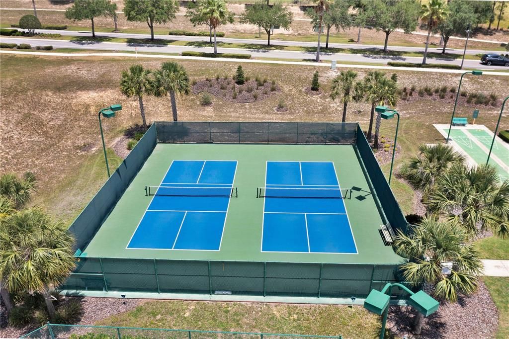 出租: $2,399 (3 贝兹, 2 浴室, 1672 平方英尺)