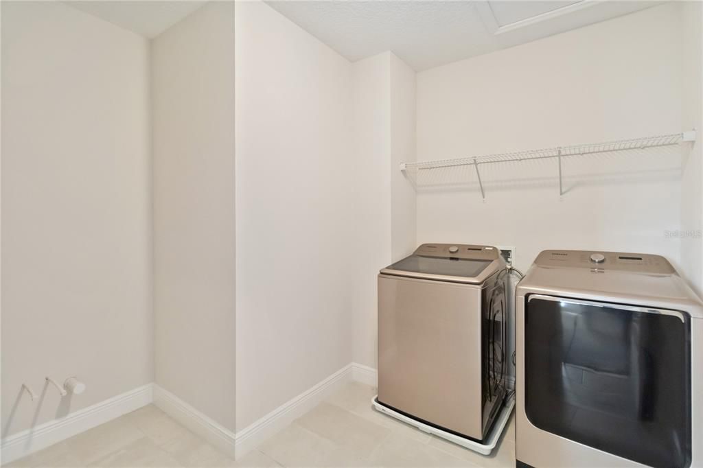 For Sale: $785,000 (4 beds, 3 baths, 2909 Square Feet)