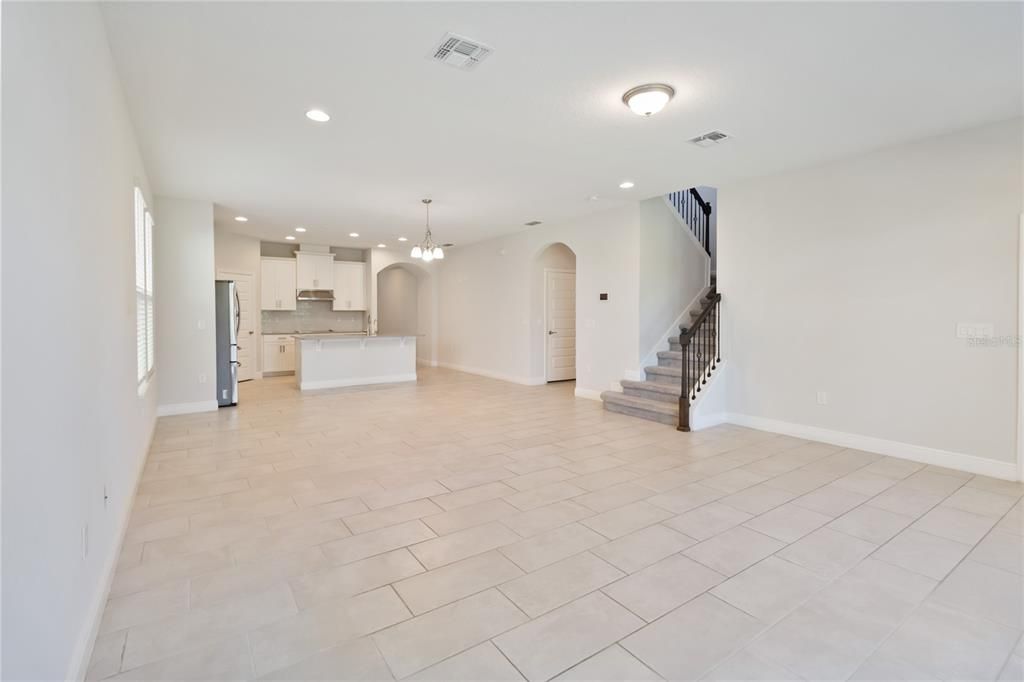 For Sale: $785,000 (4 beds, 3 baths, 2909 Square Feet)