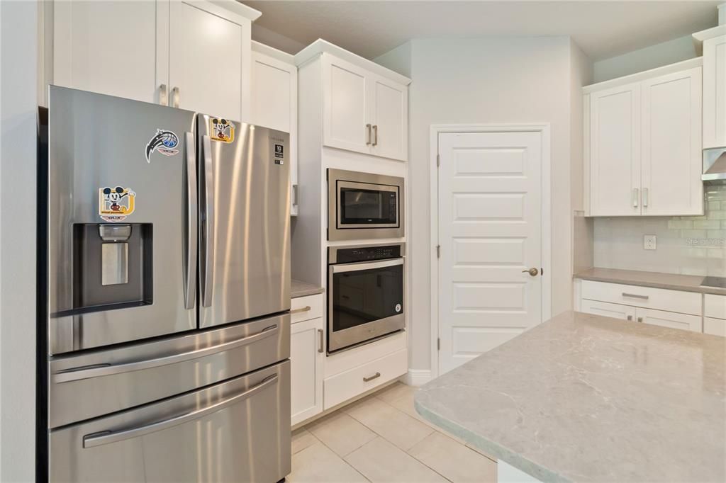 For Sale: $785,000 (4 beds, 3 baths, 2909 Square Feet)