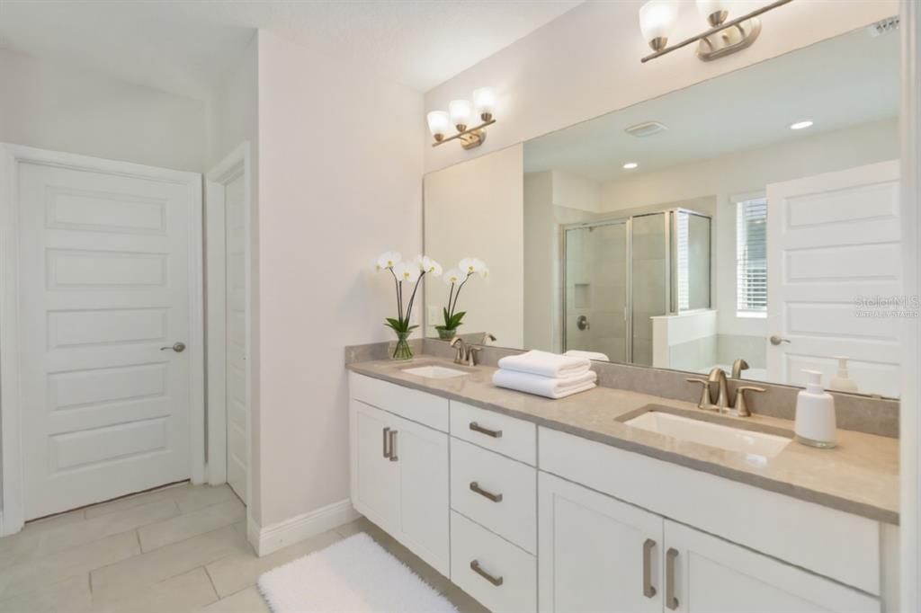 For Sale: $785,000 (4 beds, 3 baths, 2909 Square Feet)