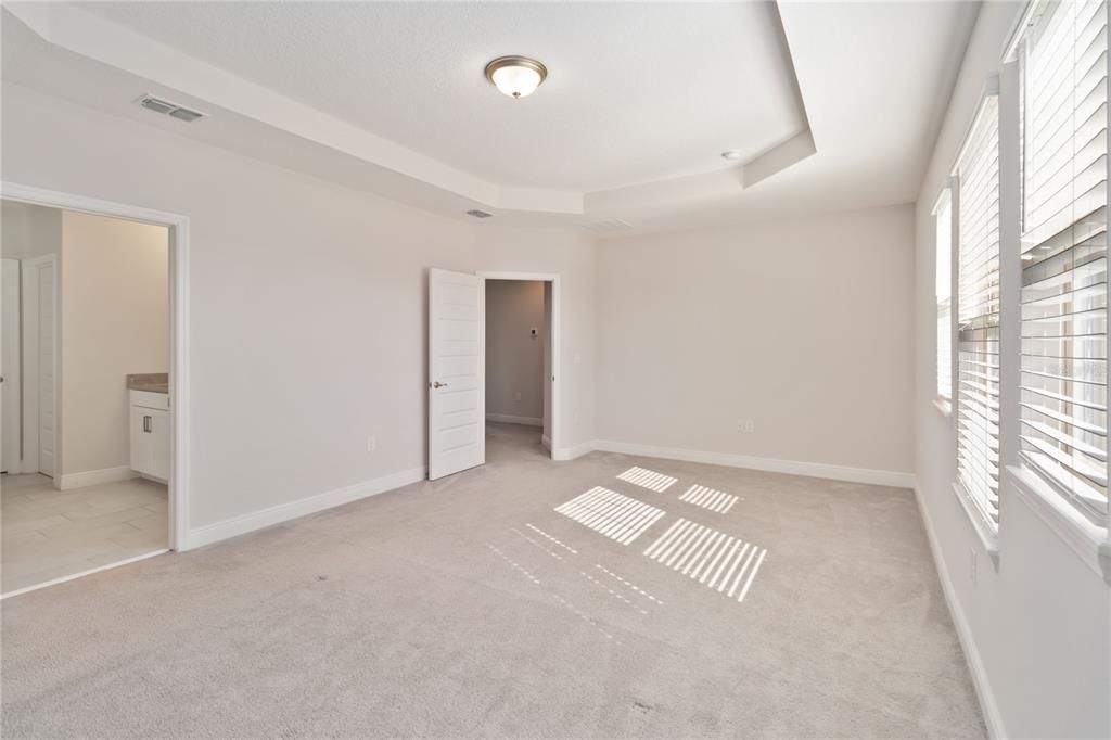 For Sale: $785,000 (4 beds, 3 baths, 2909 Square Feet)