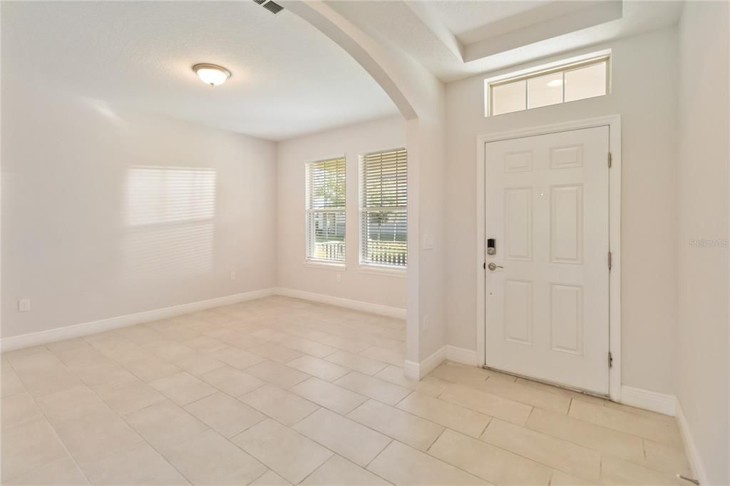 For Sale: $785,000 (4 beds, 3 baths, 2909 Square Feet)