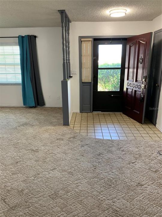 出租: $2,000 (3 贝兹, 2 浴室, 1608 平方英尺)