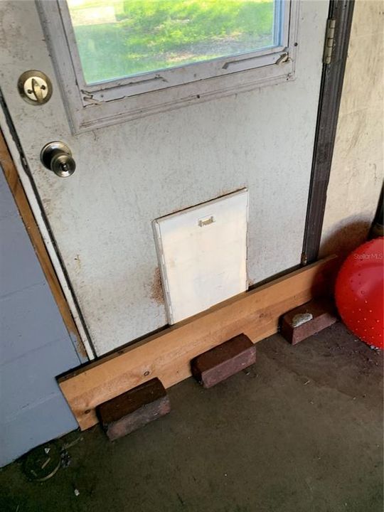 出租: $2,000 (3 贝兹, 2 浴室, 1608 平方英尺)