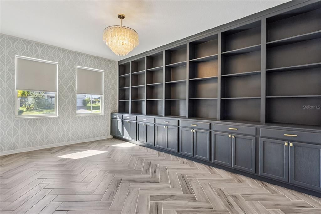 Activo con contrato: $514,900 (3 camas, 2 baños, 2088 Pies cuadrados)